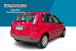 Ford Fiesta vaihtoauto