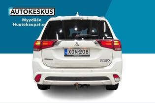 Mitsubishi Outlander PHEV vaihtoauto