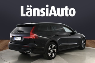 Volvo V60 Cross Country vaihtoauto