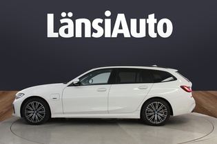 BMW 320 vaihtoauto