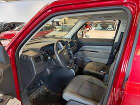 Jeep Patriot vaihtoauto