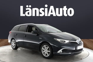 Toyota Auris vaihtoauto