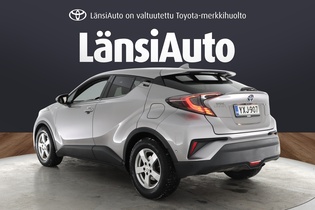 Toyota C-HR vaihtoauto