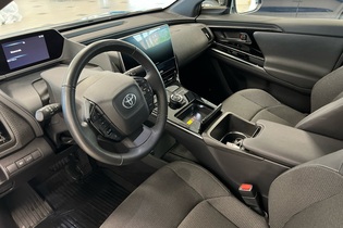 Toyota bZ4X vaihtoauto