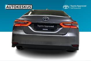 Toyota Camry vaihtoauto