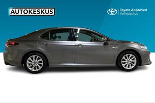 Toyota Camry vaihtoauto