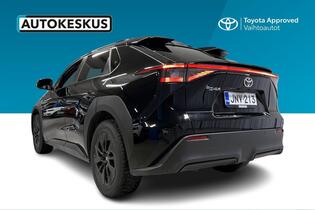 Toyota bZ4X vaihtoauto