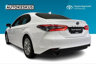 Toyota Camry vaihtoauto