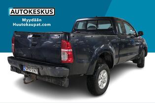 Toyota Hilux vaihtoauto