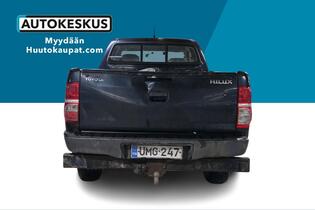 Toyota Hilux vaihtoauto
