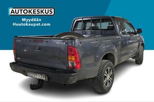 Toyota Hilux vaihtoauto