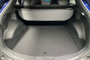 Toyota bZ4X vaihtoauto