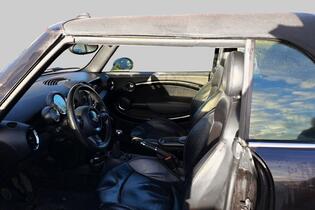 Mini Cabrio vaihtoauto