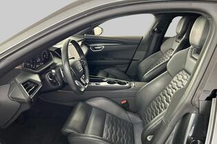 Audi e-tron GT vaihtoauto