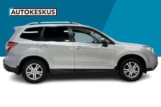 Subaru Forester vaihtoauto