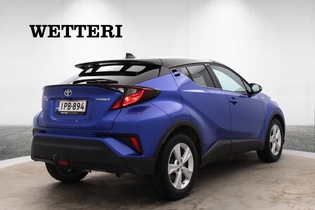 Toyota C-HR vaihtoauto