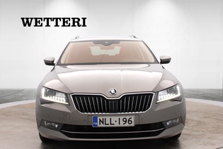 Skoda Superb vaihtoauto