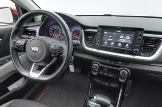 Kia Stonic vaihtoauto