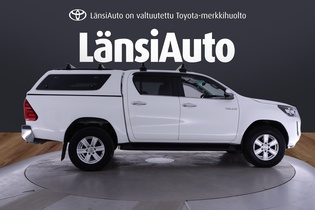 Toyota Hilux vaihtoauto