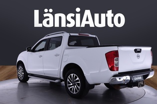 Nissan Navara vaihtoauto