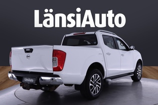 Nissan Navara vaihtoauto