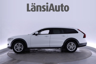 Volvo V90 Cross Country vaihtoauto