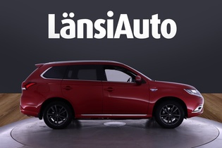 Mitsubishi Outlander PHEV vaihtoauto