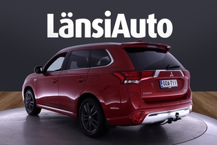 Mitsubishi Outlander PHEV vaihtoauto