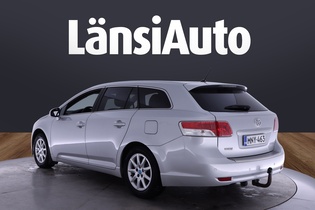 Toyota Avensis vaihtoauto