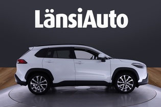 Toyota Corolla Cross vaihtoauto