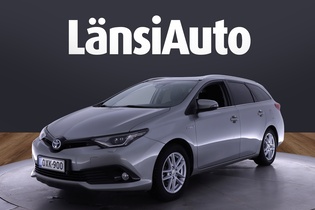 Toyota Auris vaihtoauto