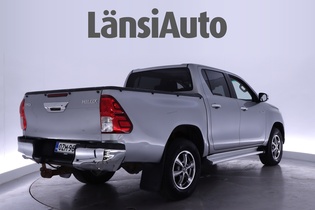 Toyota Hilux vaihtoauto