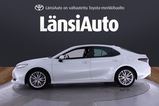 Toyota Camry vaihtoauto