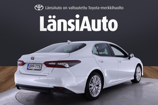 Toyota Camry vaihtoauto