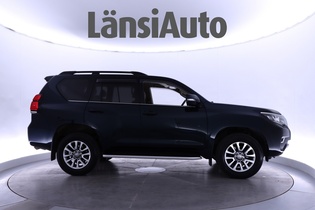 Toyota Land Cruiser vaihtoauto