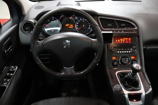Peugeot 5008 vaihtoauto