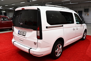 Ford Tourneo Connect vaihtoauto