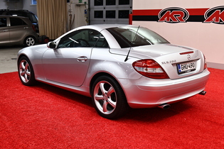 Mercedes-Benz SLK vaihtoauto