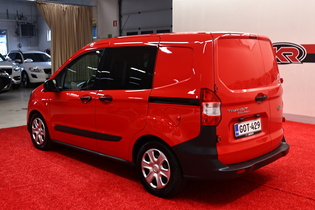 Ford Transit Courier vaihtoauto