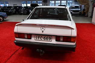 Mercedes-Benz 190 vaihtoauto