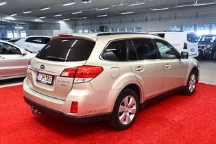 Subaru Outback vaihtoauto