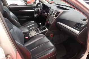 Subaru Outback vaihtoauto