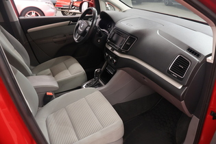 SEAT Alhambra vaihtoauto