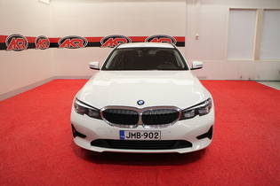 BMW 330 vaihtoauto