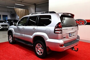Toyota Land Cruiser vaihtoauto