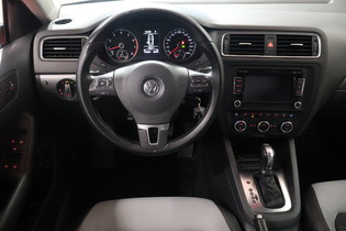 Volkswagen Jetta vaihtoauto