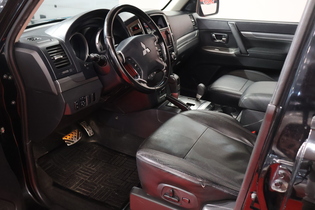 Mitsubishi Pajero vaihtoauto