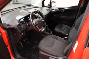 Ford Transit Courier vaihtoauto