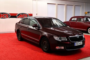 Skoda Superb vaihtoauto