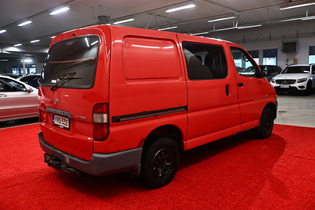 Toyota Hiace vaihtoauto